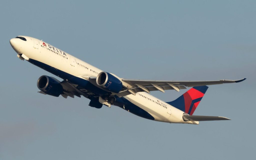 达美航空与飞行员谈判陷入僵局，准点率优势受挑战